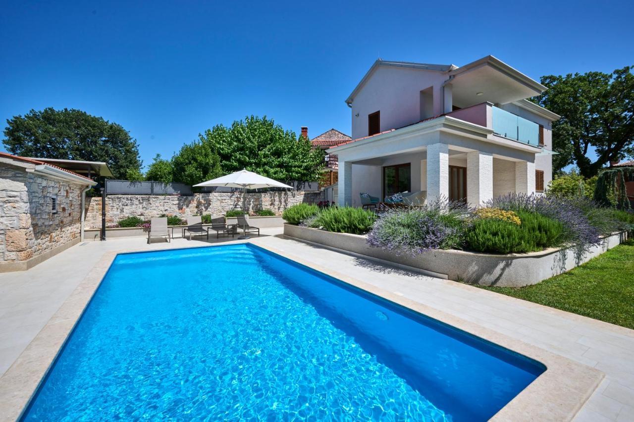 Vila Radini Brtonigla Exterior photo